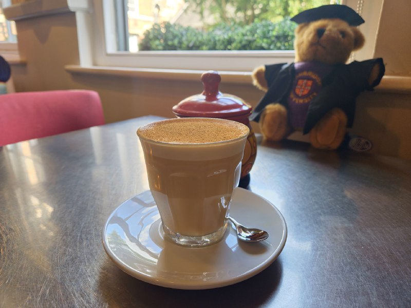 味道很奇特的茶另外对面坐了一对法国的夫妇，聊了点，挺开心的