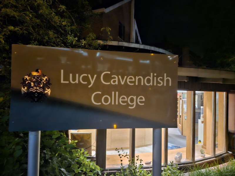 剑桥大学 露西卡文迪许学院