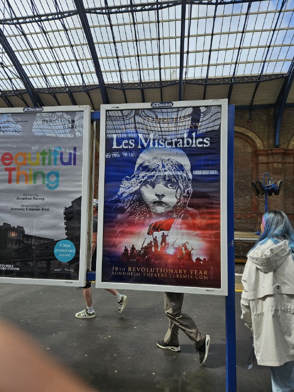 终点站 Brighton换乘Southern Railway终点站 Brighton换乘Southern Railway