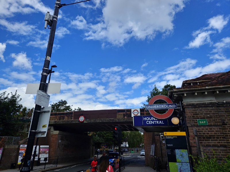 Piccadilly LinePiccadilly Line