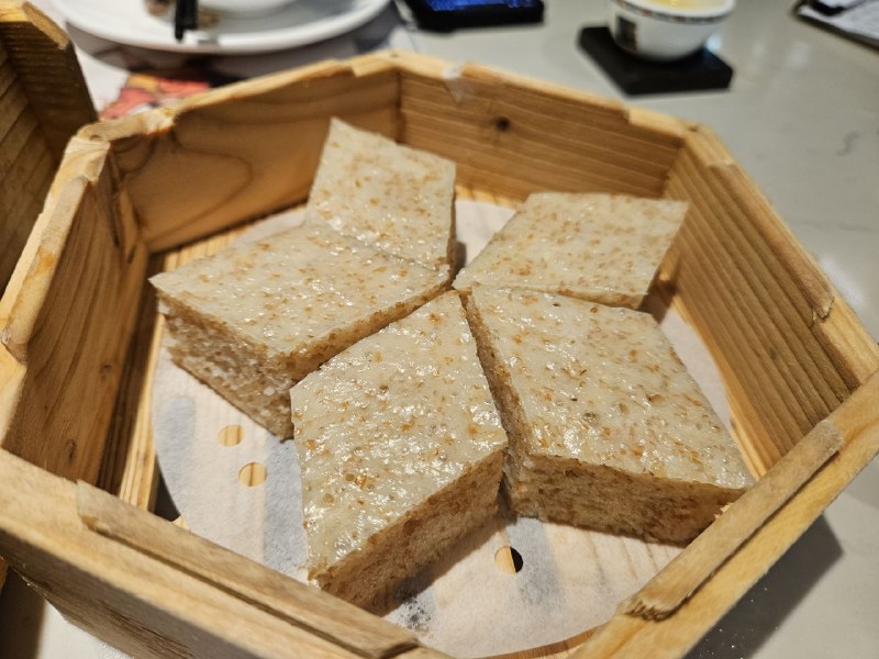 蘩楼两个人吃4人餐有点多了摇个深圳群友来😭蘩楼两个人吃4人餐有点多了摇个深圳群友来😭