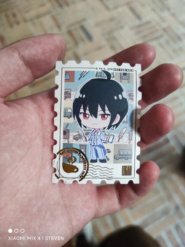 补一张送的周边其他的都没货了，就填了个信封后面寄到学校