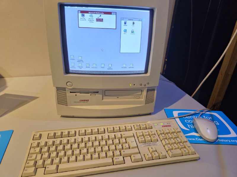 一些Mac能真正可以正常使用的没几台另外看到了哆啦A梦专用的鼠标一些Mac能真正可以正常使用的没几台另外看到了哆啦A梦专用的鼠标