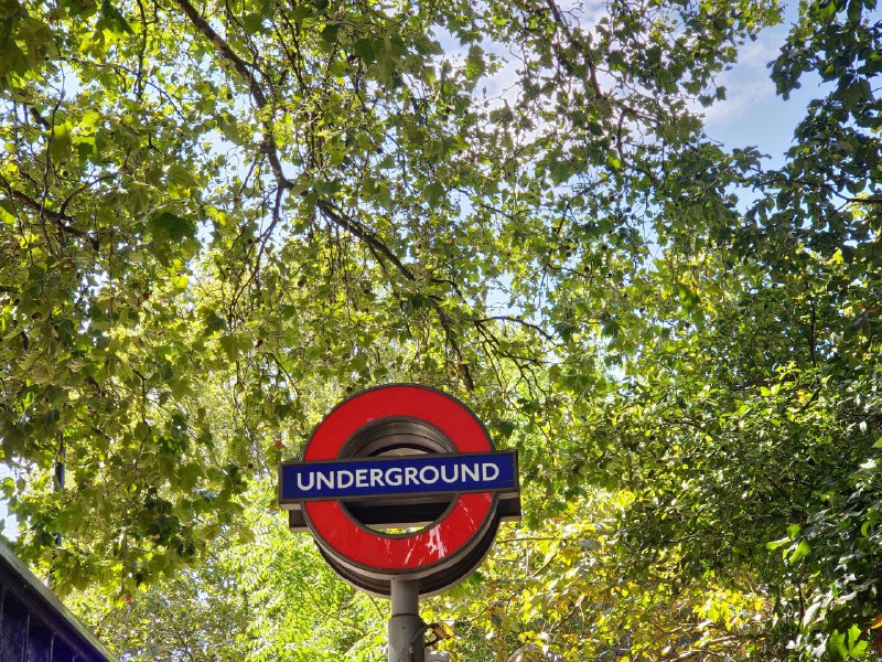 Piccadilly LinePiccadilly Line