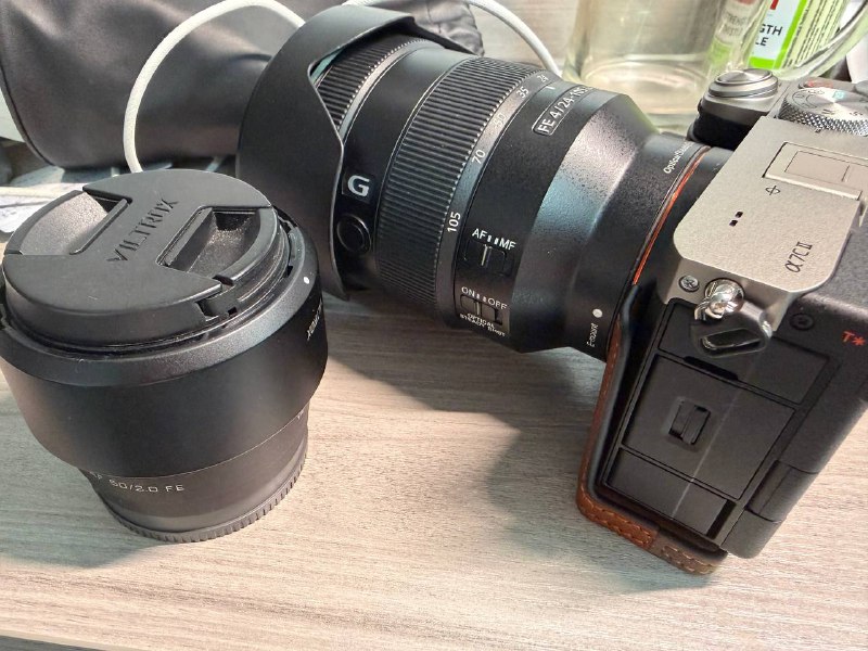 昨晚激情下单了24-105大变焦太重了，和之前半画幅的不是一个级别的昨晚激情下单了24-105大变焦太重了，和之前半画幅的不是一个级别的